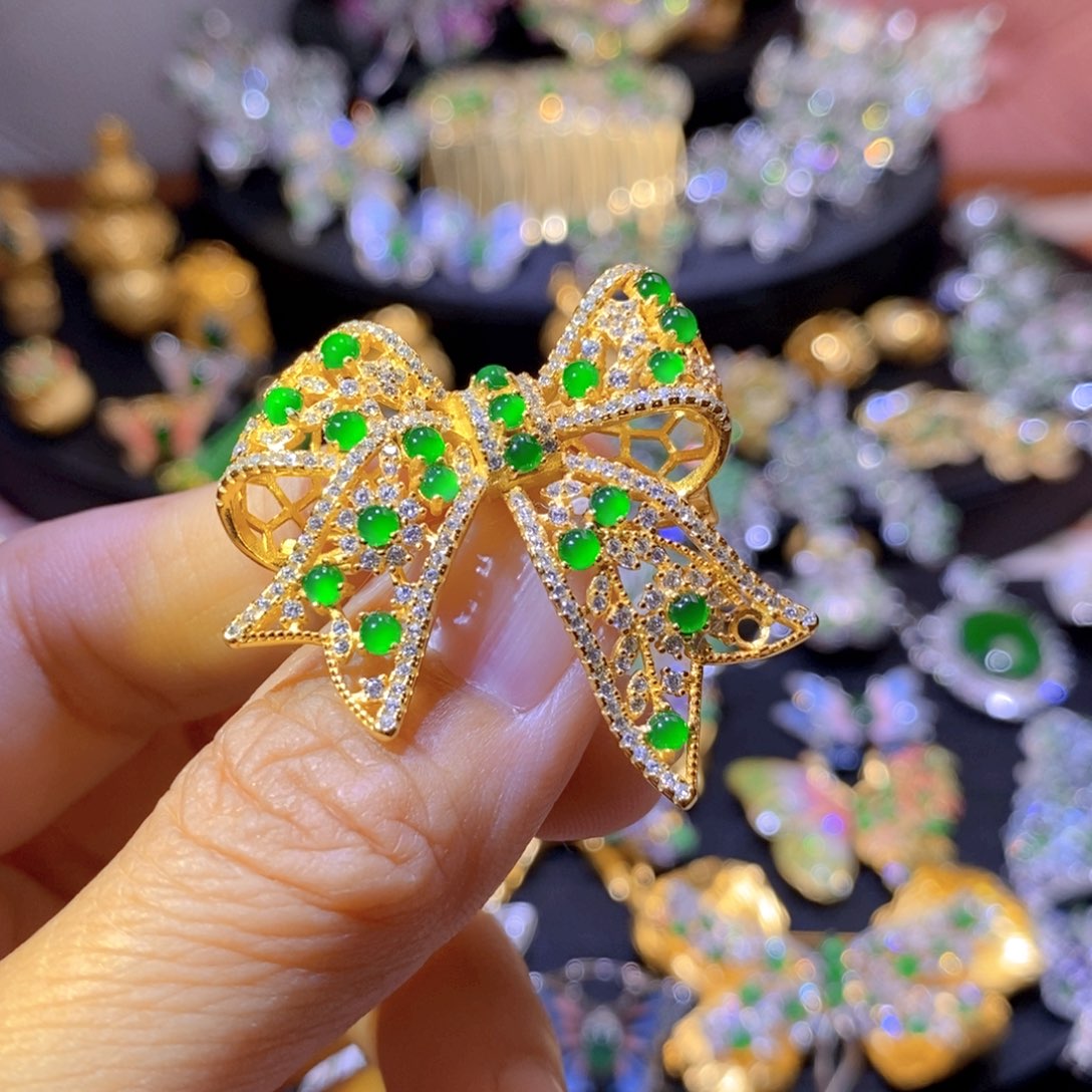 翡翠银S925镶嵌项圈天然翡翠