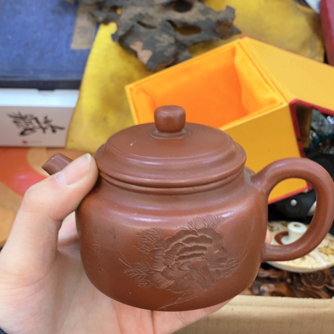 瓷片并不会哈哈哈哈哈哈