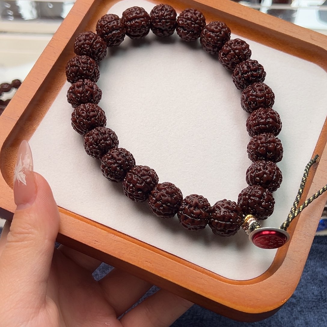 金刚菩提吊坠14+龙珠