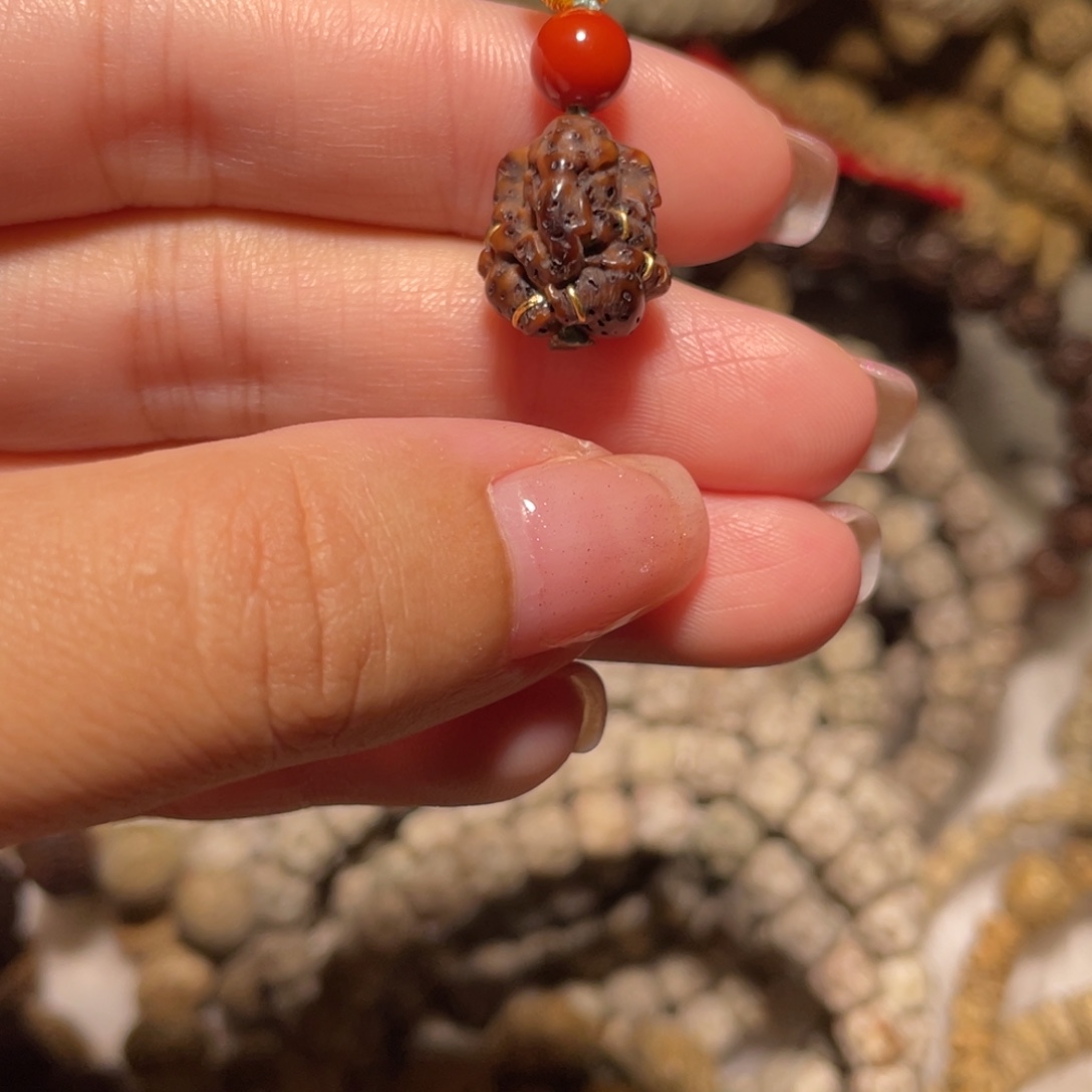 星月菩提吊坠炸！象神镶嵌金