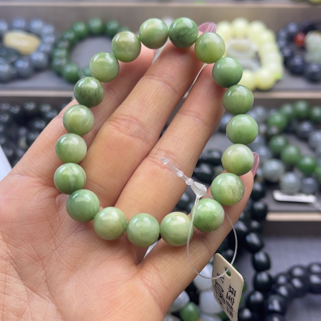 和田玉手链未镶嵌