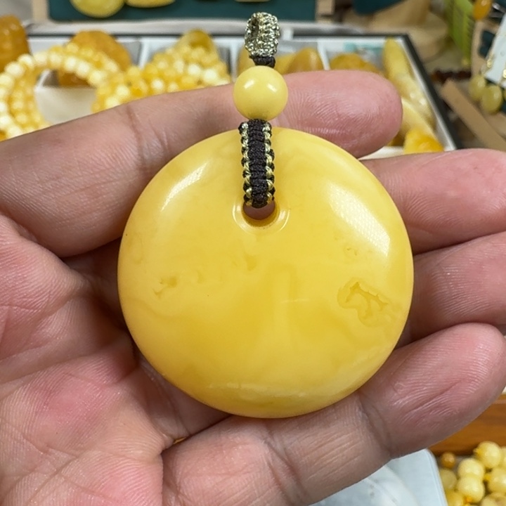 蜜蜡珠宝奇石未镶嵌公主扣