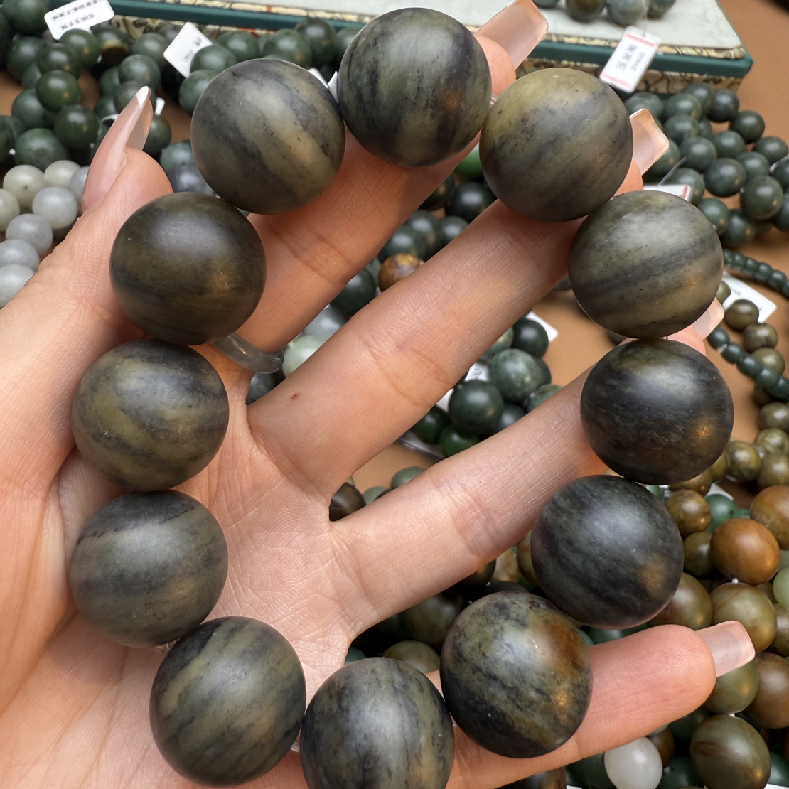 和田玉手串1210z拍一发一