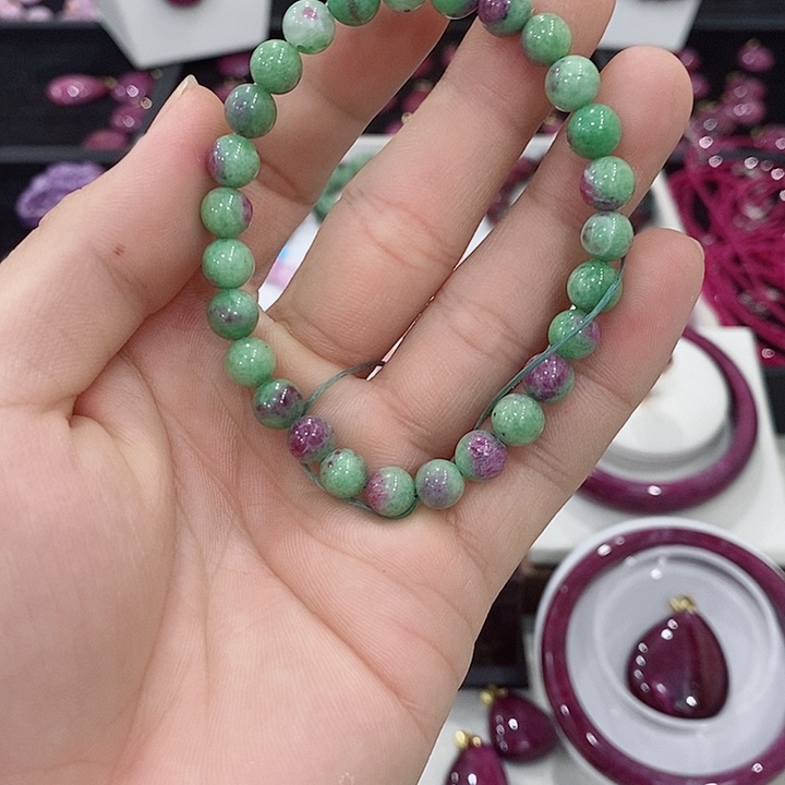 红宝石手串未镶嵌