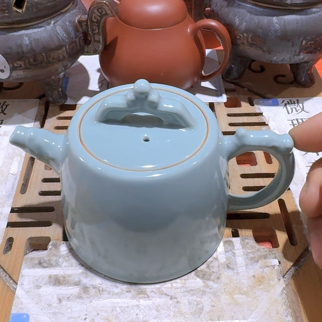 瑕疵茶具。介意勿拍
