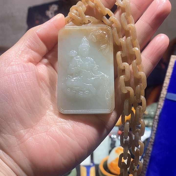 和田玉颈饰未镶嵌