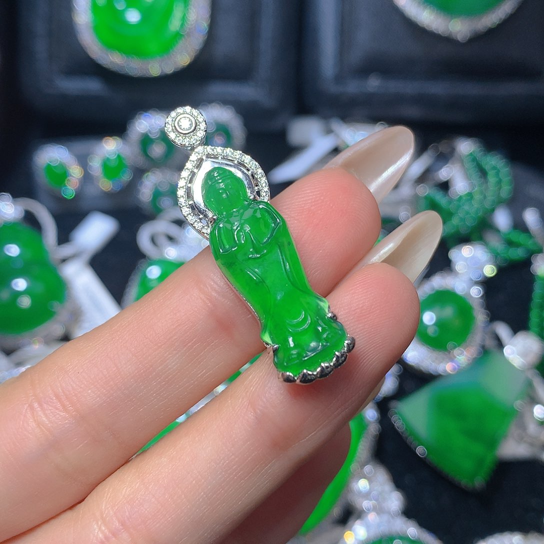 翡翠吊坠(不含链)银S925镶嵌翡翠