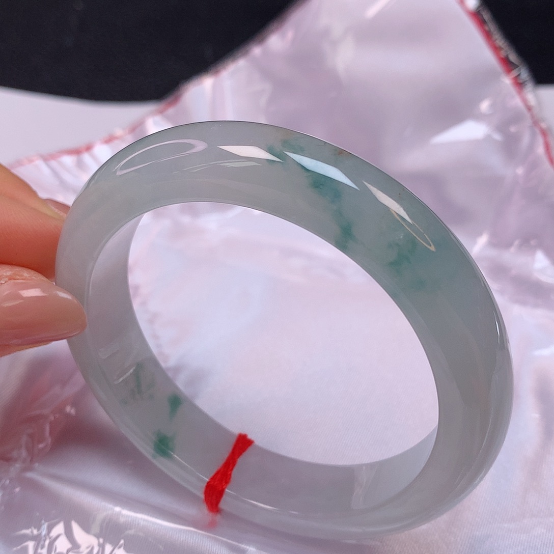 【闪购商品】翡翠手镯未镶嵌?*?56+翡翠手镯