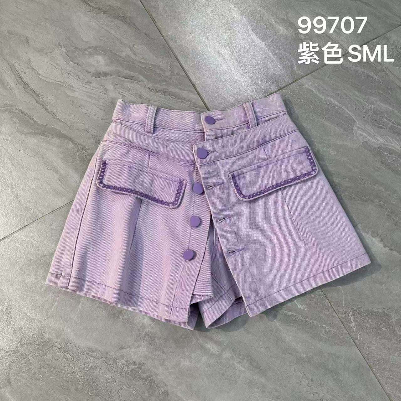 日常清新纯色扣子设计感短裤99707