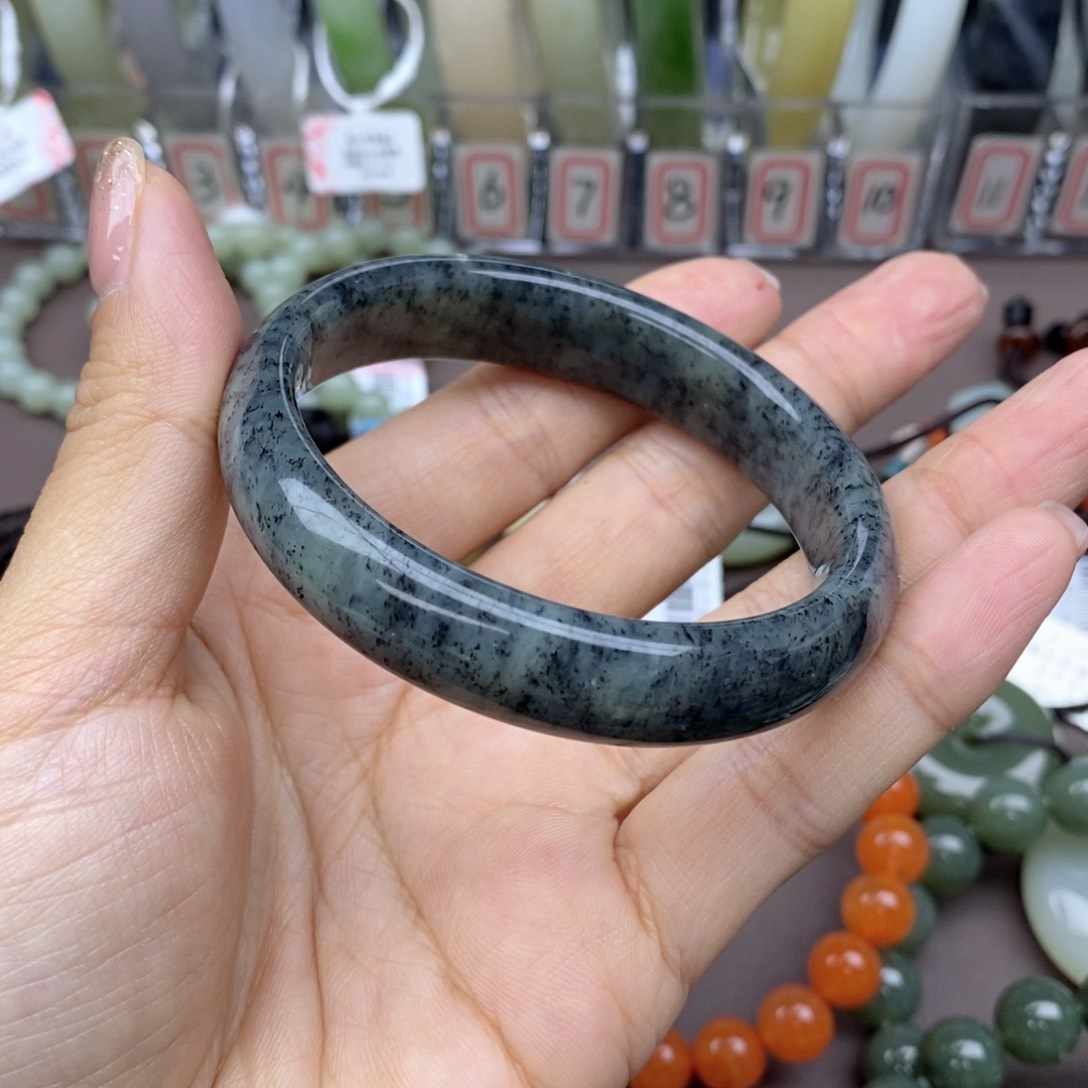 和田玉手镯未镶嵌玲卡54