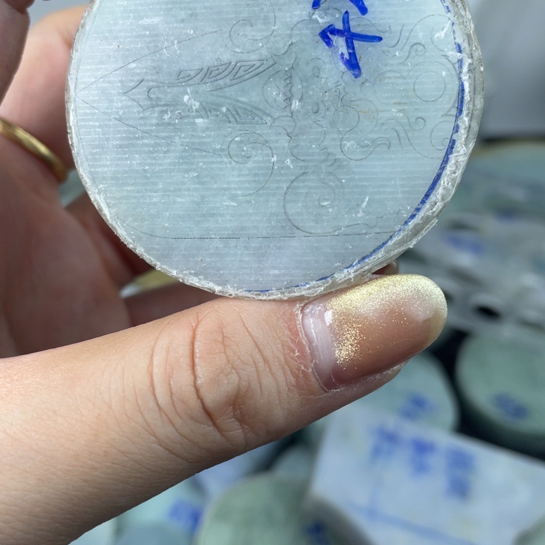 翡翠散珠天然缅甸翡翠边角