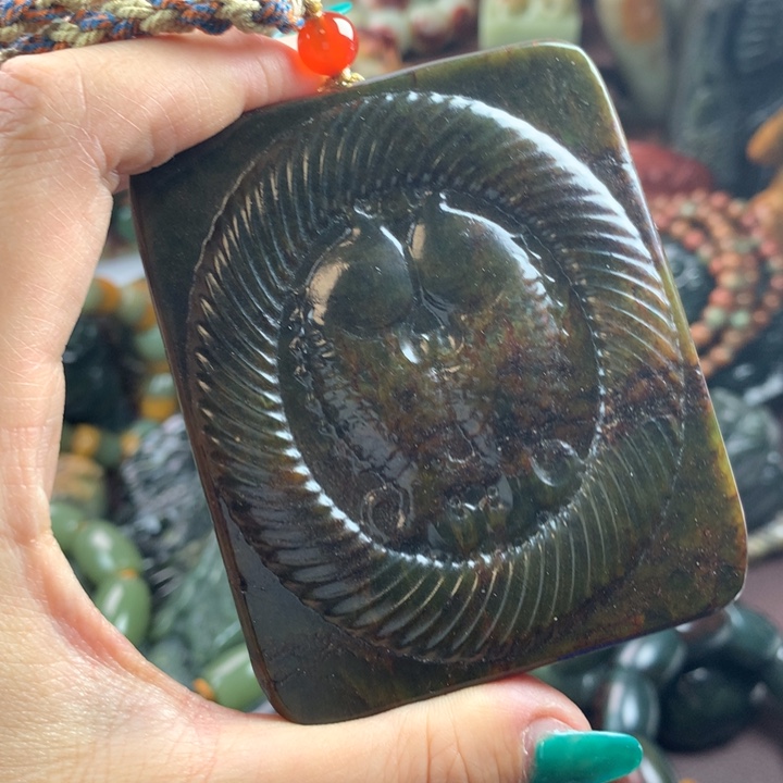 岫岩河磨玉（透闪石质玉）把件未镶嵌