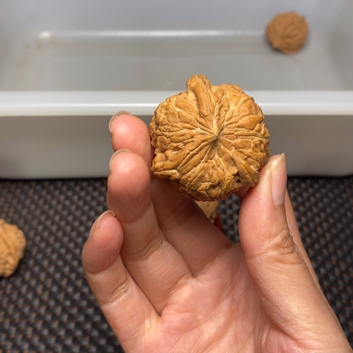 超***生吊坠文玩核桃文玩核桃异形单只