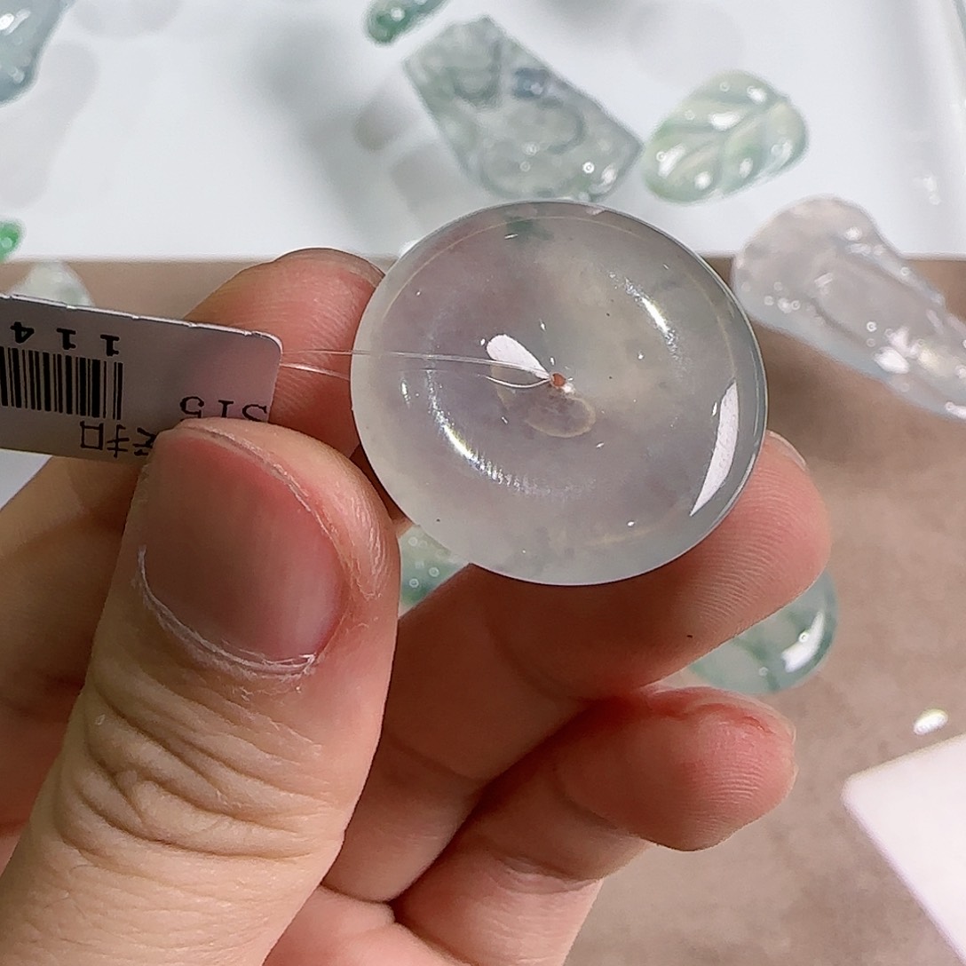 【闪购商品】翡翠吊坠(不含链)未镶嵌