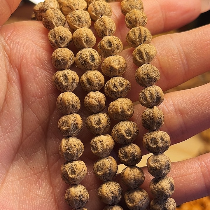 柏香籽/百香籽吊坠自*~