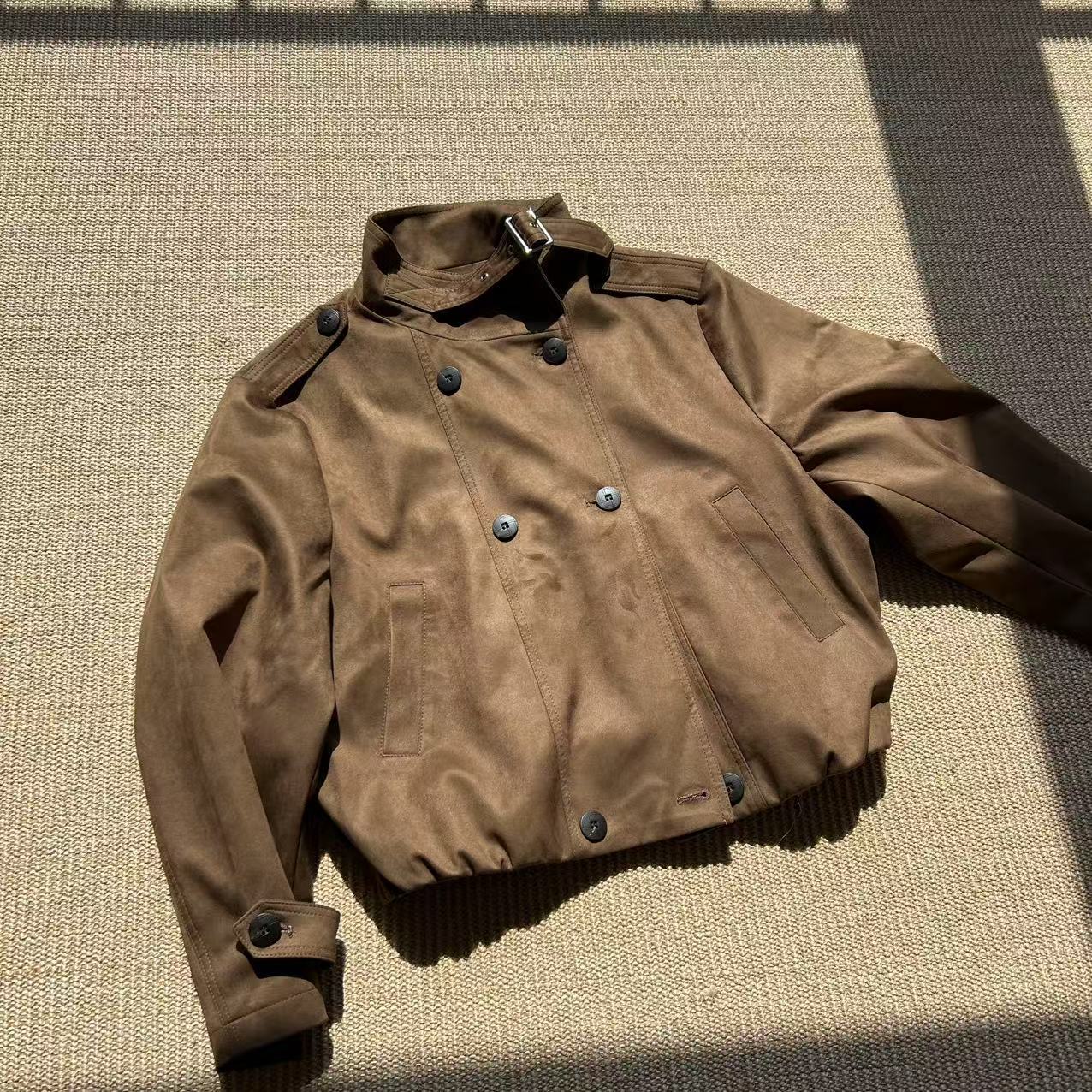 棕色麂皮绒外套