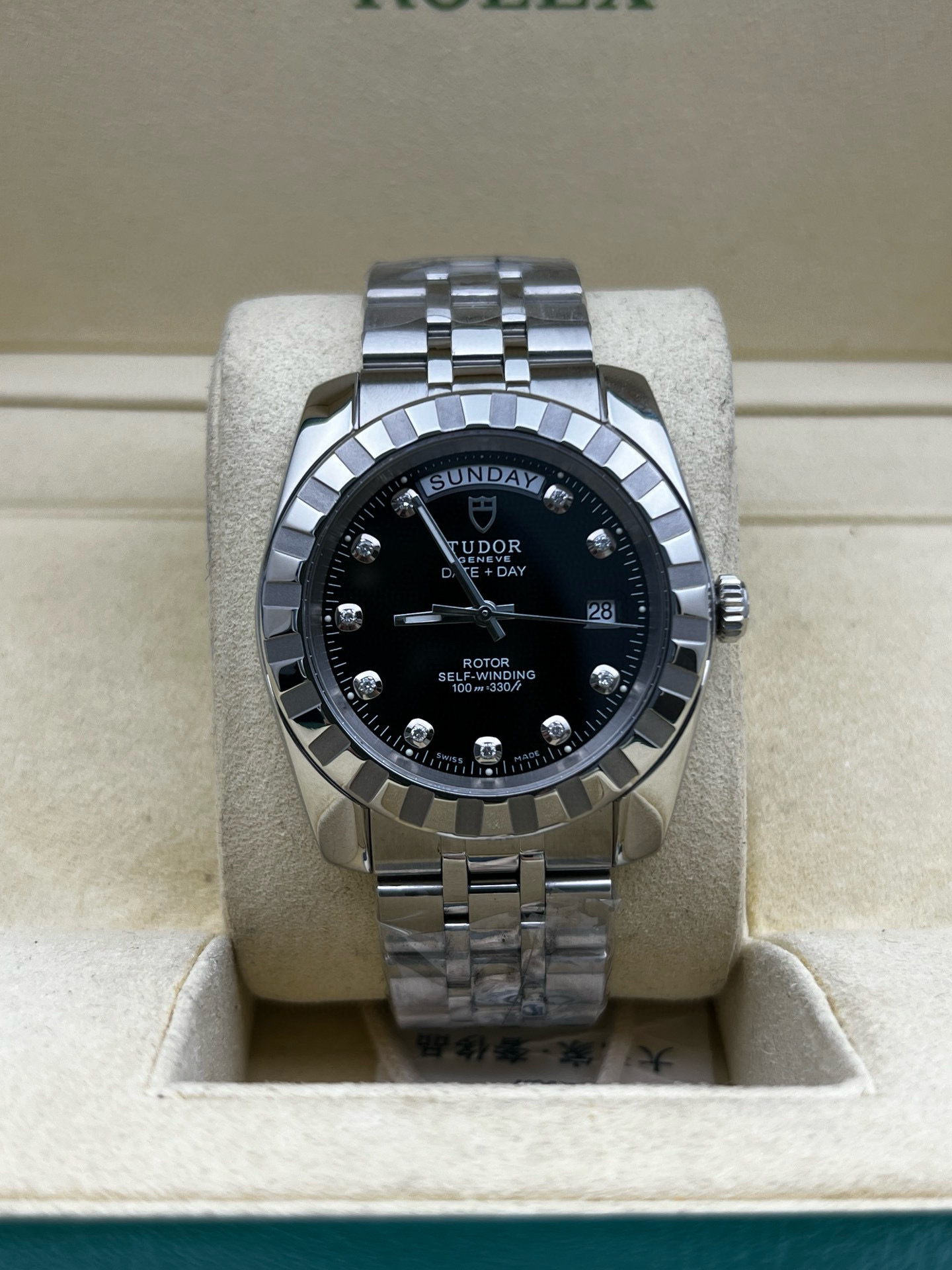 95新 TUDOR/帝舵 经典23010/单表/黑盘钻刻/41mm/男士腕表