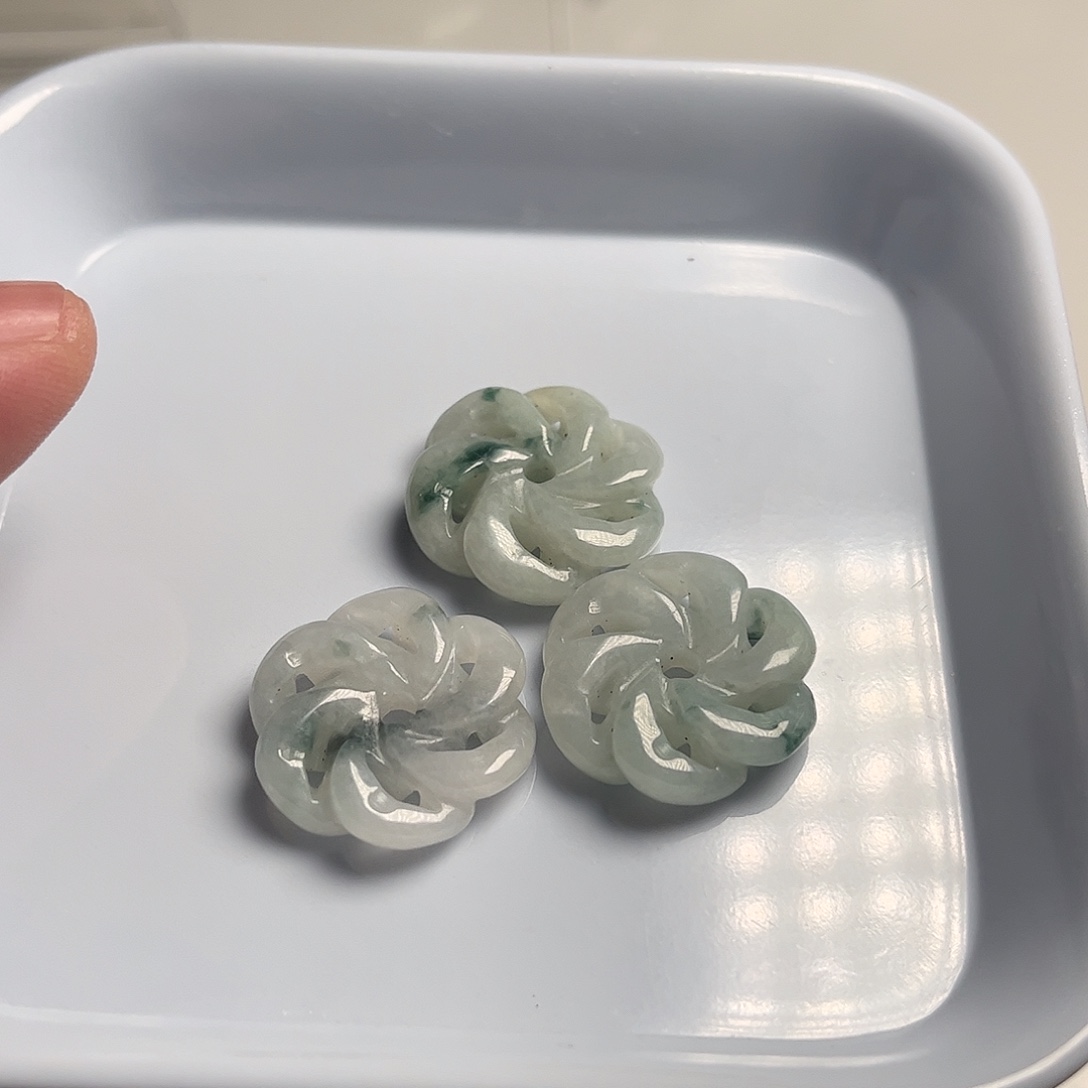 颈饰未镶嵌翡翠天然翡翠