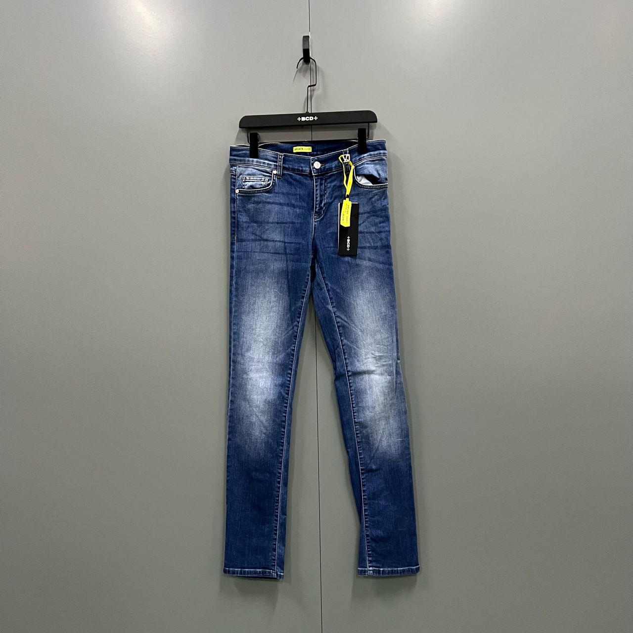 99新 VERSACE/范思哲 （cc）蓝色牛仔裤 30码/ki301558