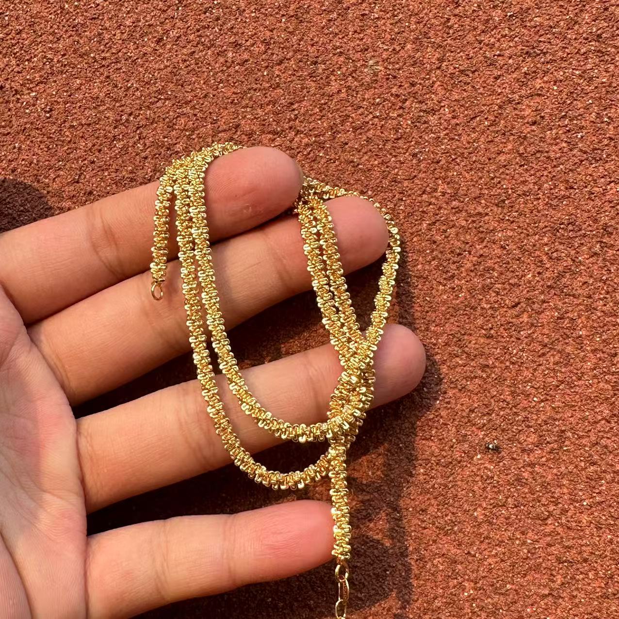 链子足银 246-毛毛虫项链