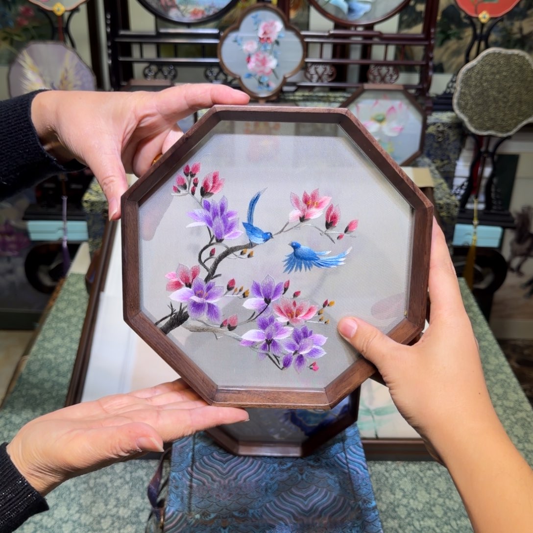 刺绣手工苏绣工艺制作技艺精湛