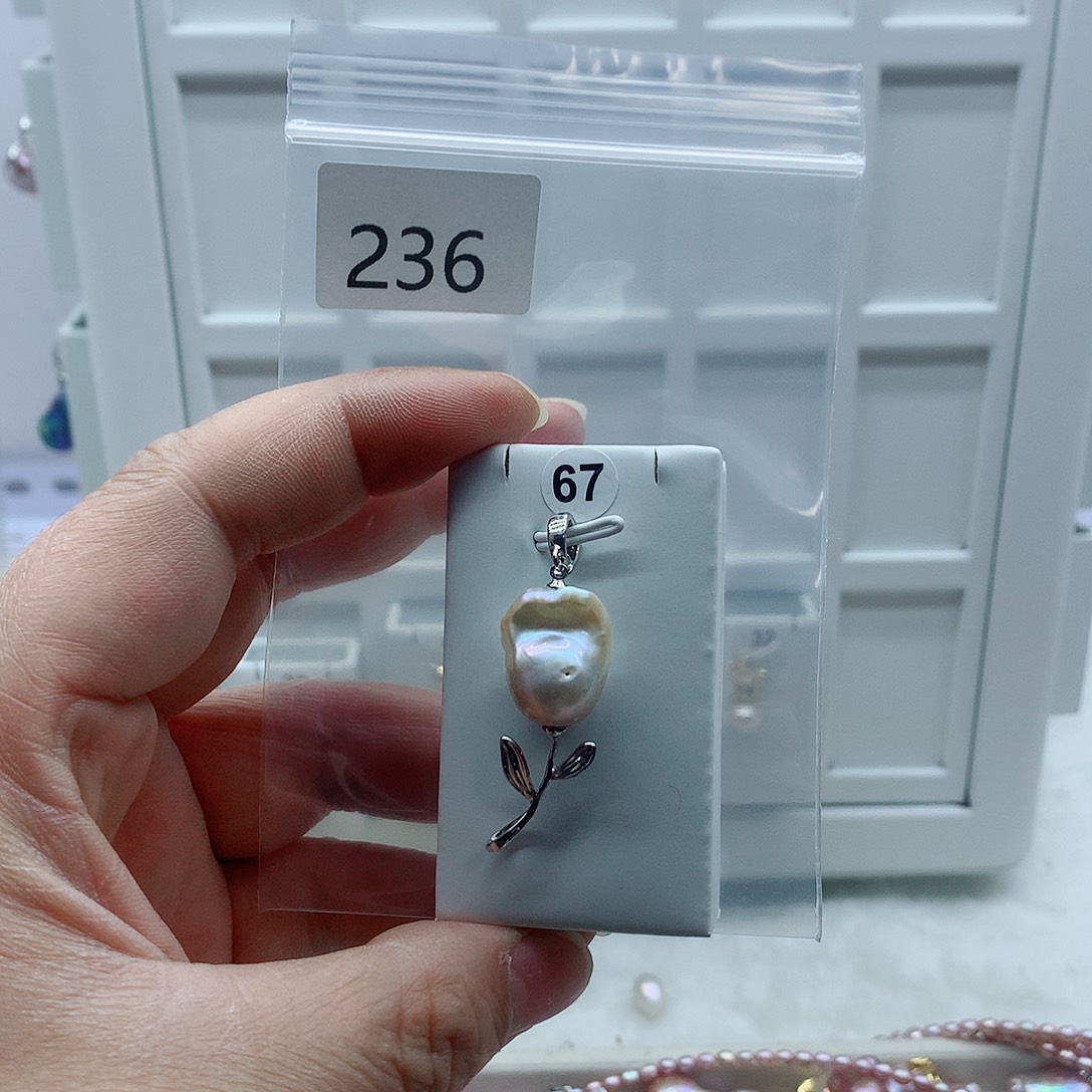 合金吊坠(不含链)淡水珍珠