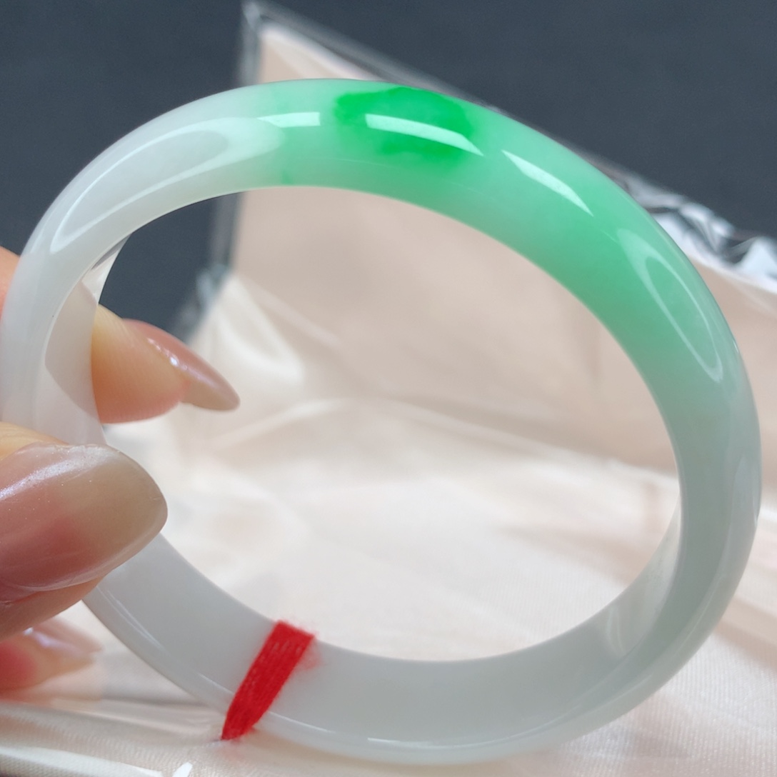 未镶嵌手镯翡翠，27号