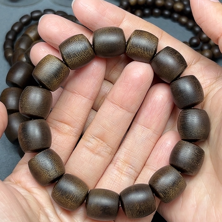 沉香沉香碎屑白棋玉化1.4