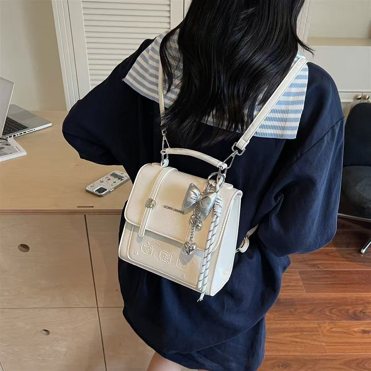 小众简约女包百搭双肩包2025新款纯色时尚单肩斜挎包休闲洋气背包