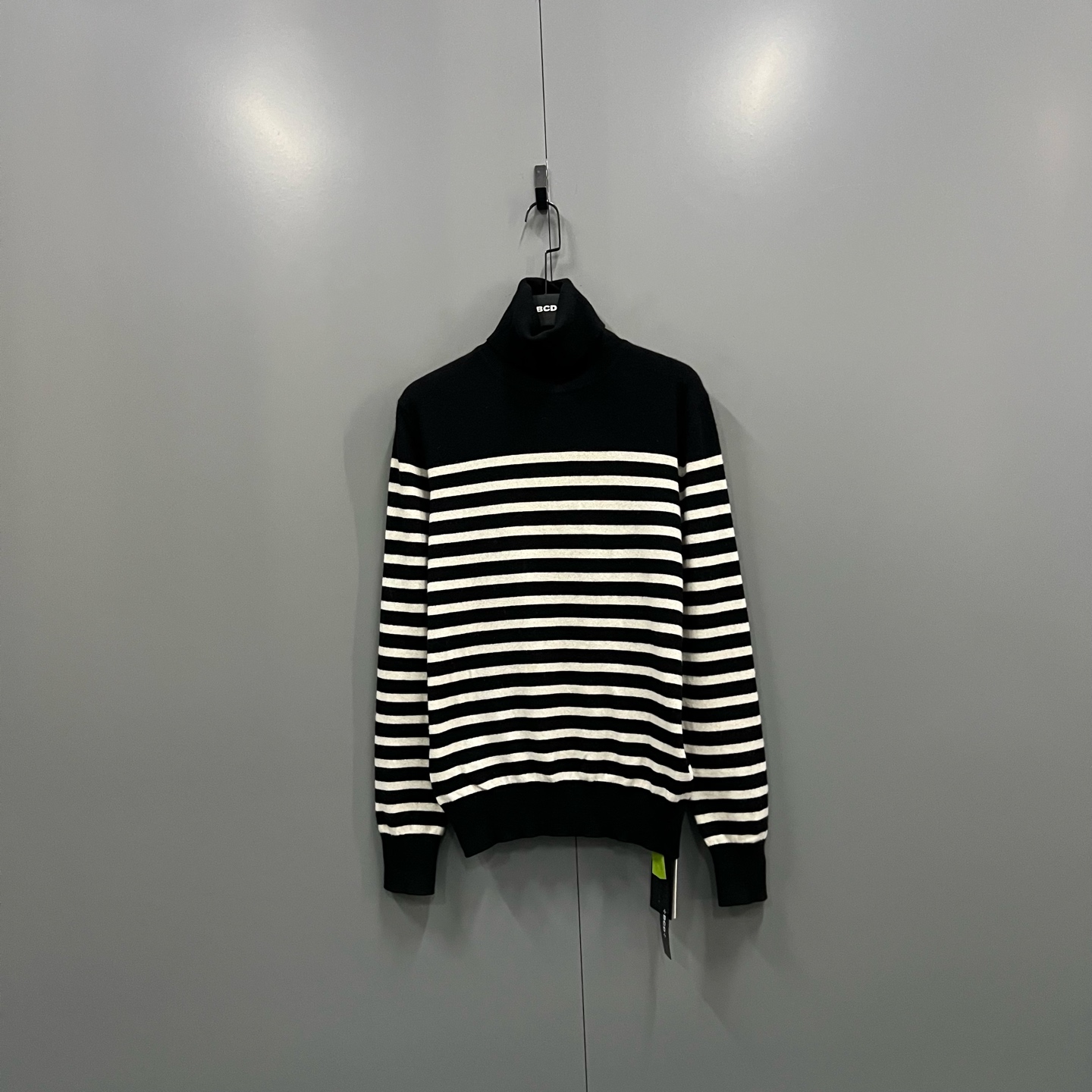 tt5 条纹高领毛衣 L码/610236