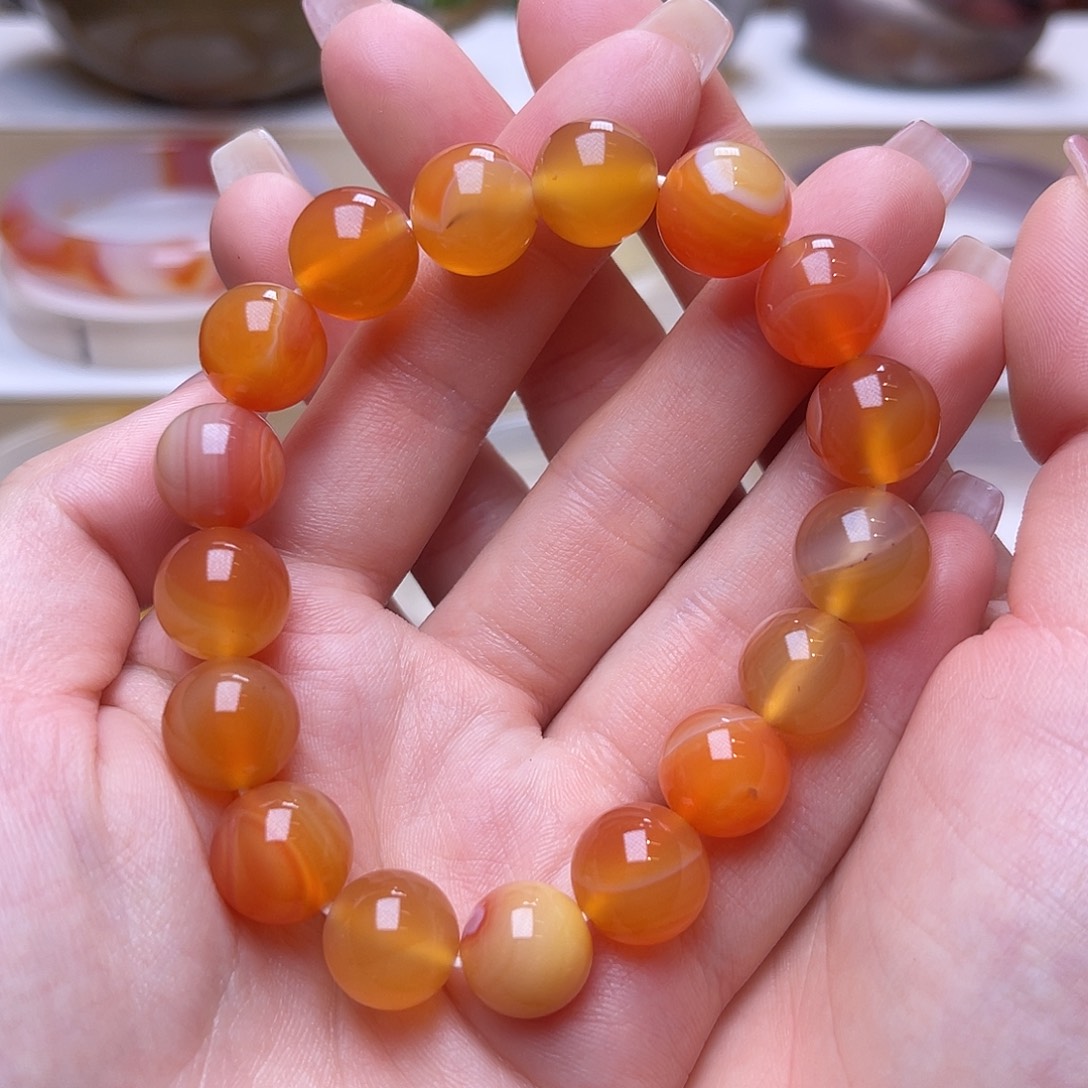 玛瑙/玉髓未镶嵌手镯