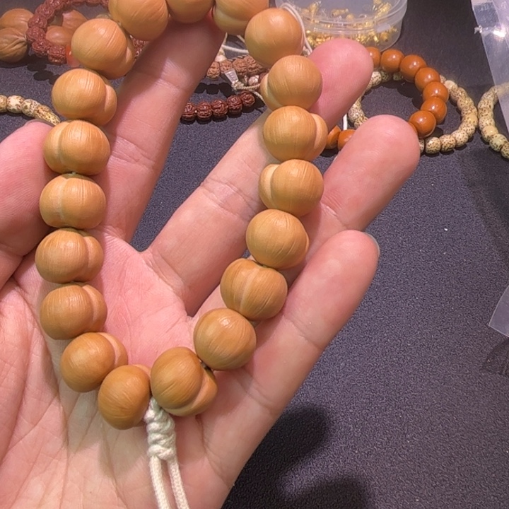 柏香籽/百香籽吊坠