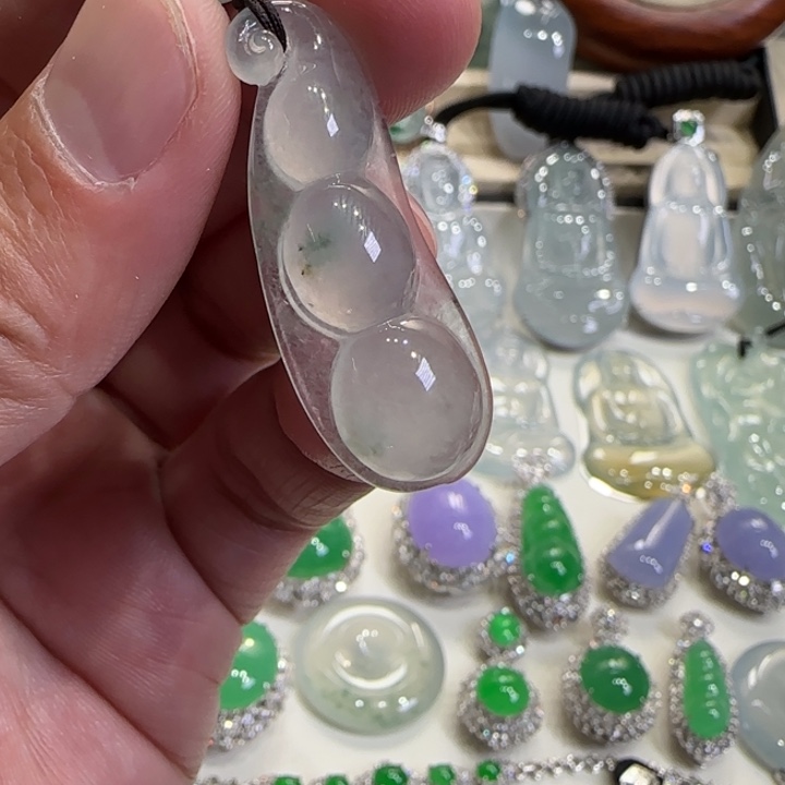 定制翡翠未镶嵌天然缅甸翡翠a货