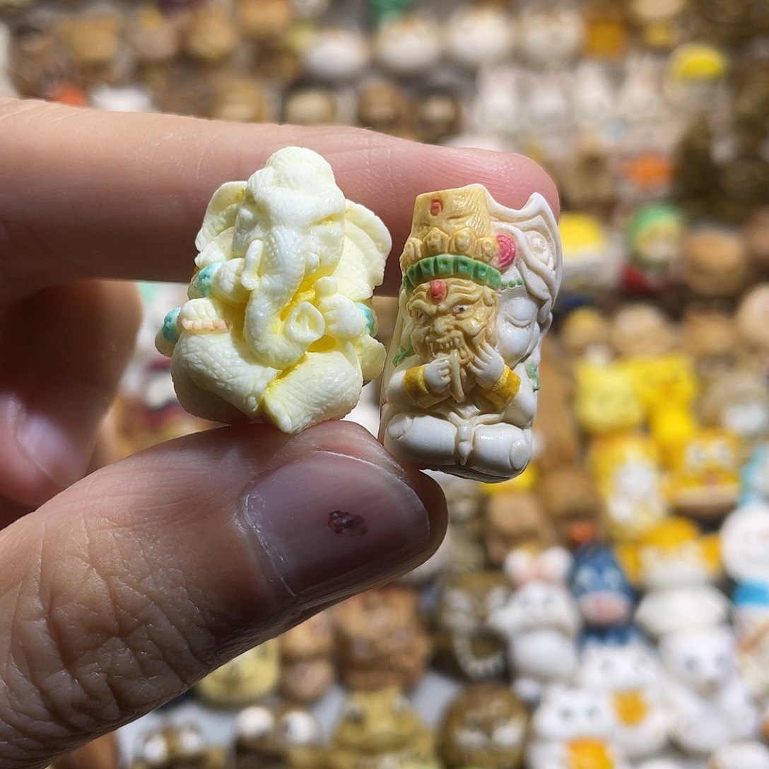 M***非金属鹿角象神扎吉拉姆