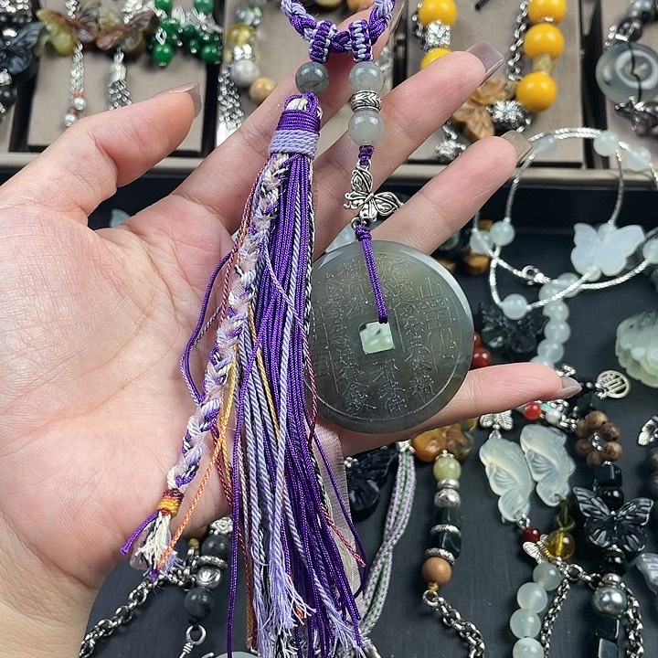 蛇纹石玉合金颈饰