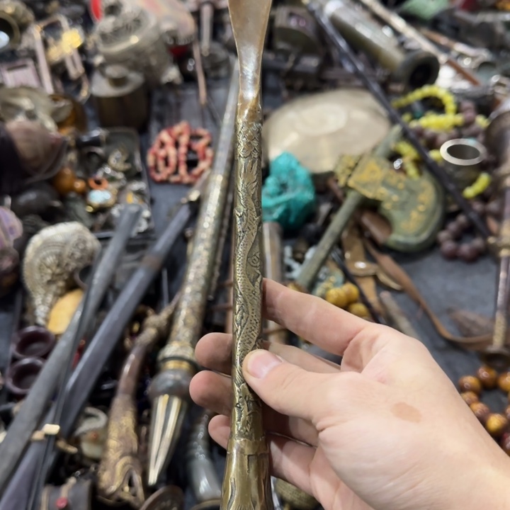 青花瓷器小盖子放漏