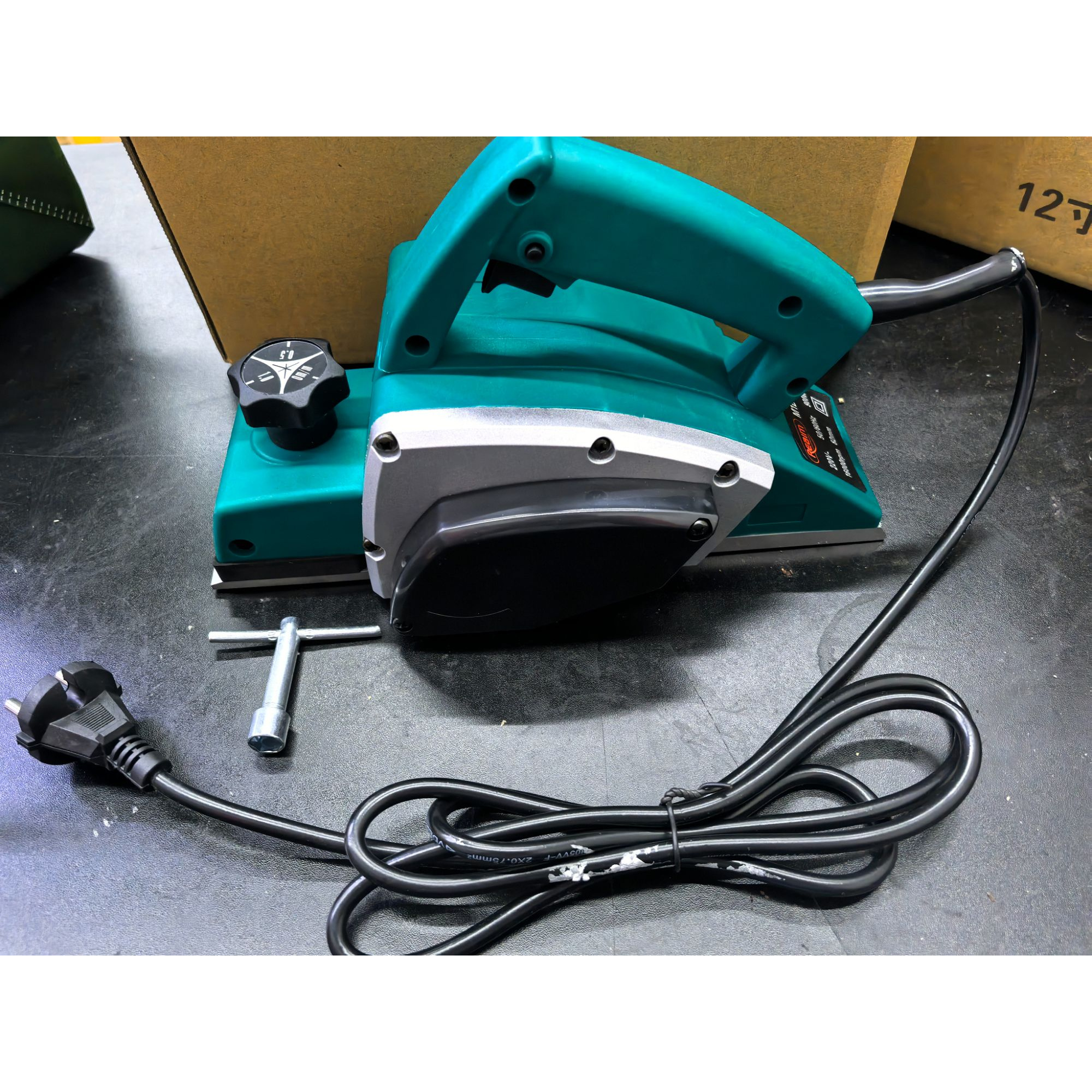 【福利品】220V双刀刃全铜电刨