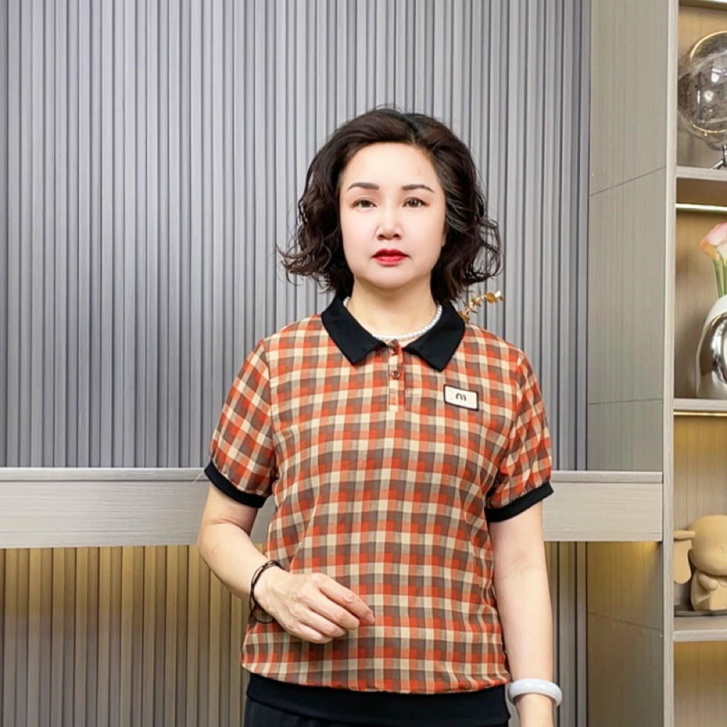 短袖格子宽松型娃娃领中老年女装减龄夏季翻领洋气显瘦运动上衣