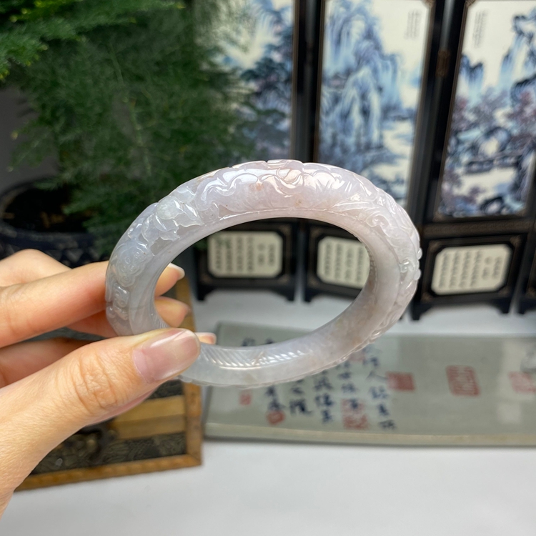 59.1老种起胶感紫罗兰洒金三彩鱼戏荷花圆条 天然翡翠A货手镯