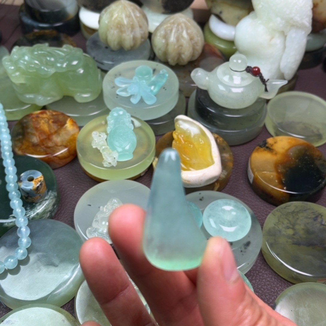 蛇纹石玉未镶嵌岫玉