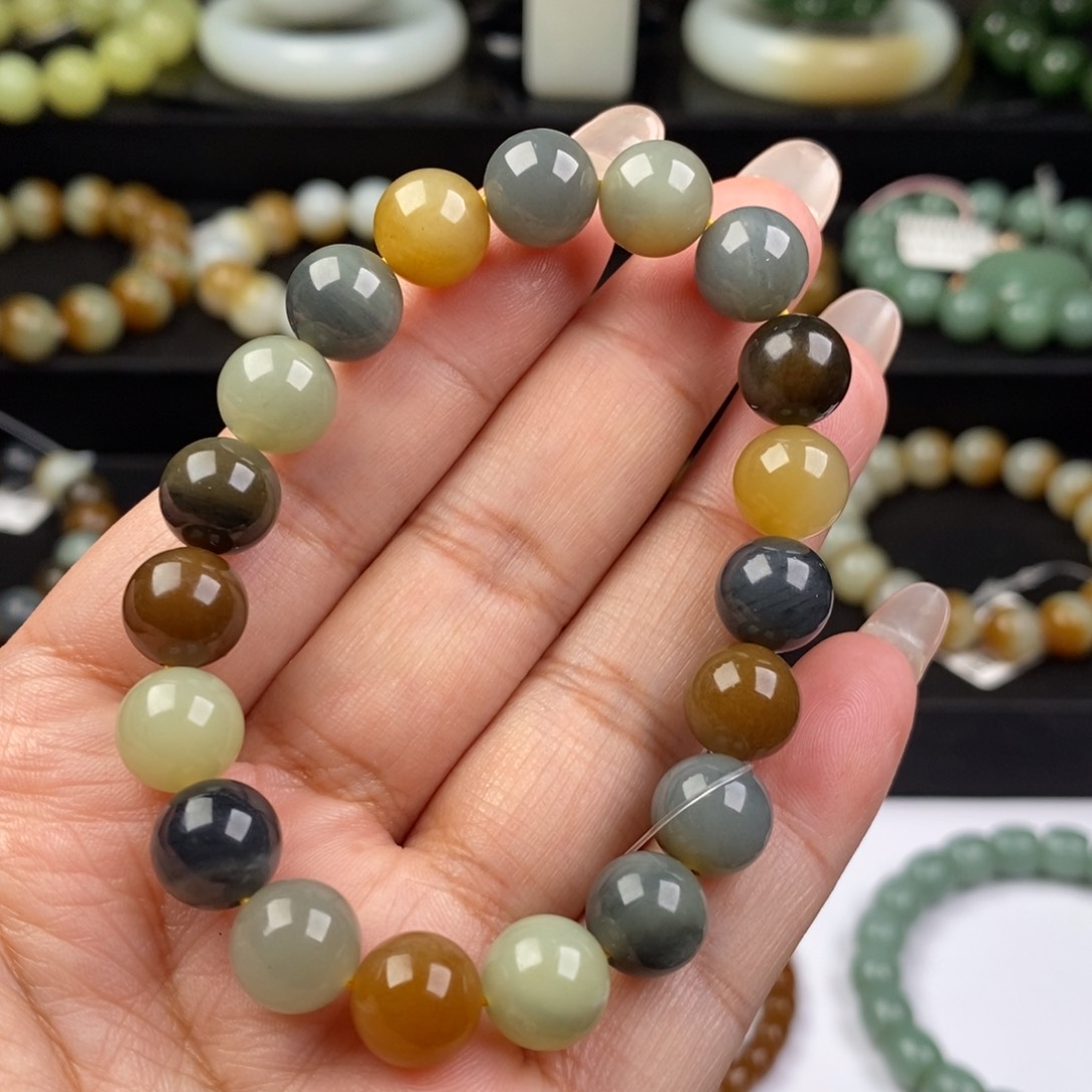 和田玉手串未镶嵌