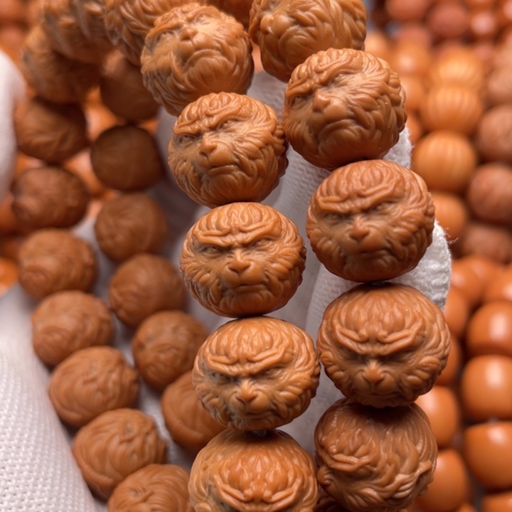 猴头核桃吊坠兵****3斗战胜佛