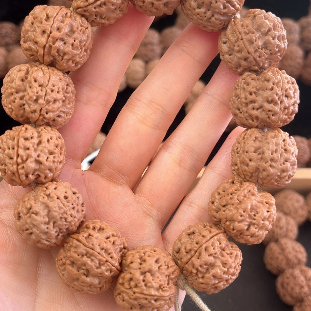 吊坠金刚菩提蜂王23