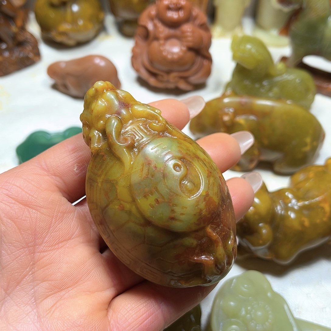 白玉菩提吊坠白玉菩提吊坠