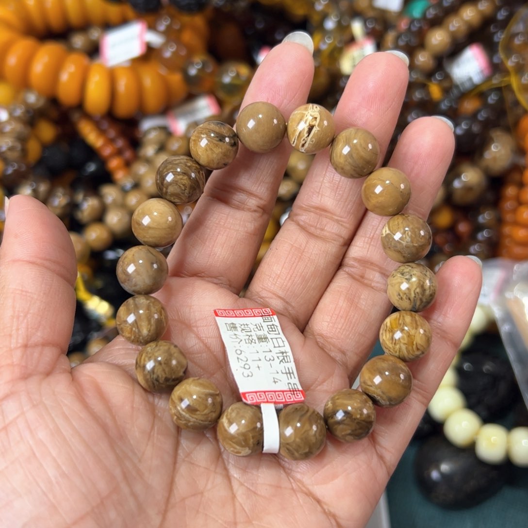 琥珀珠宝奇石未镶嵌1476