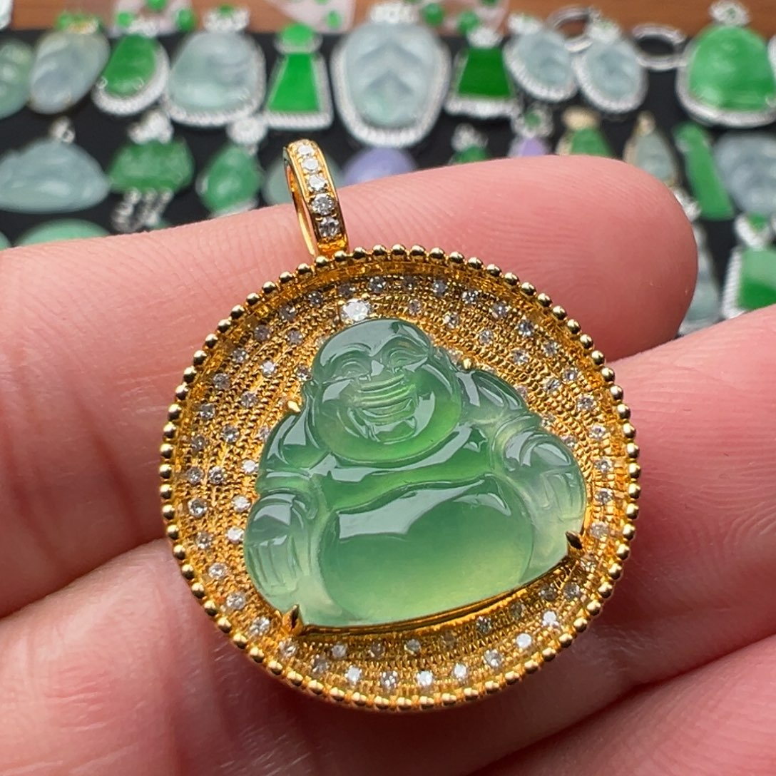 翡翠颈饰18K金镶嵌佛13