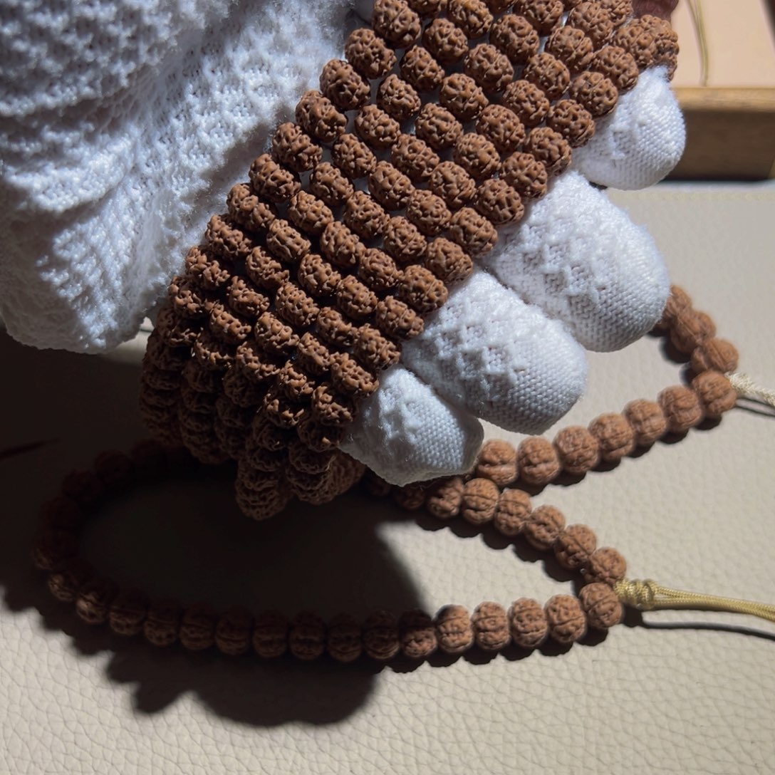 金刚菩提吊坠8平细手持