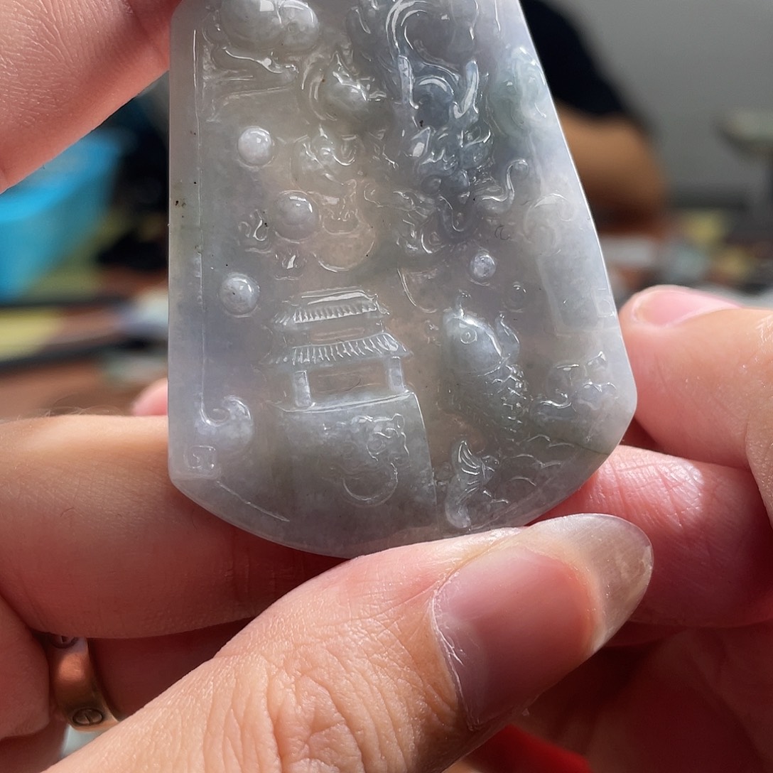 翡翠未镶嵌颈饰翡翠