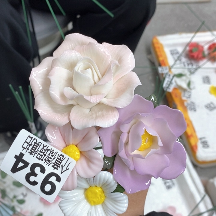 摆件陶瓷材料研究