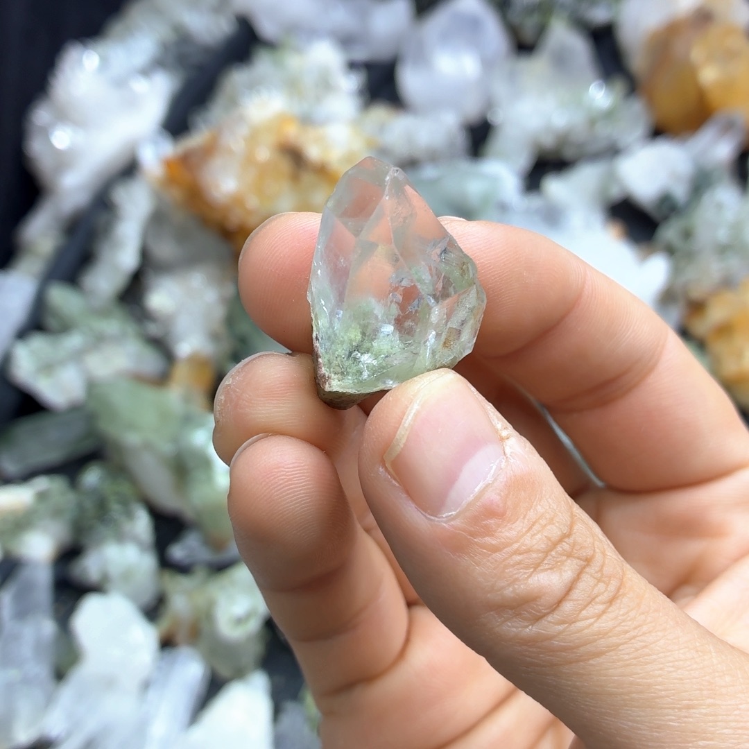 刘***记石材超透绿幽单晶